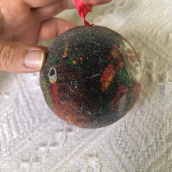 Vintage 1980s–1990s Sugar-Coated Old World Santa Foam Ball Ornament 3" - Picture 5 of 7